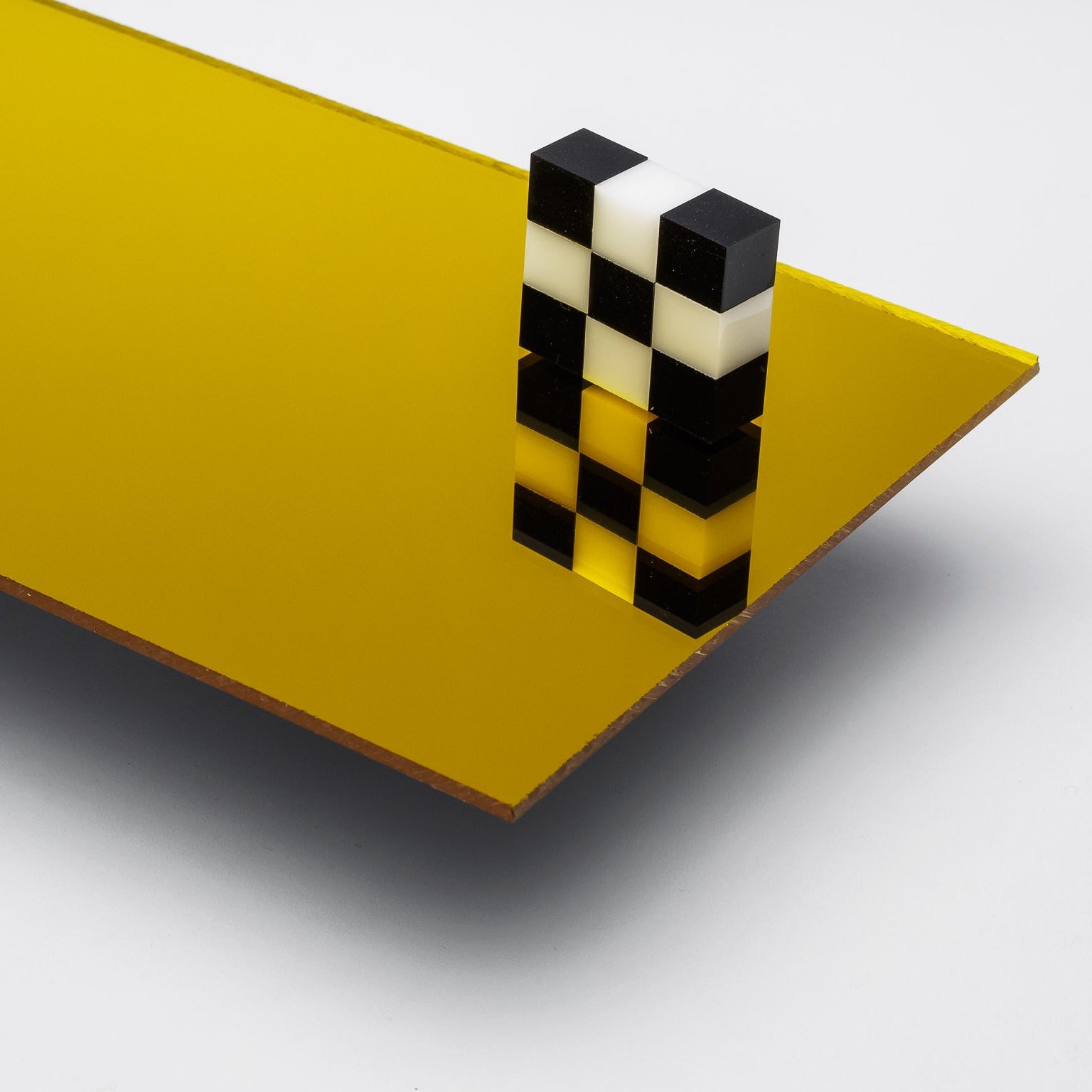 Yellow Mirror Acrylic Sheet Yellow Mirror Acrylic Sheet